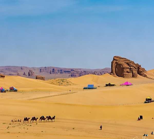 阿拉善，大漠奇观与人文风情的旅游宝地,阿拉善旅游景点大全，探寻大漠中的自然奇观与人文风情,历史文化,神秘,第1张